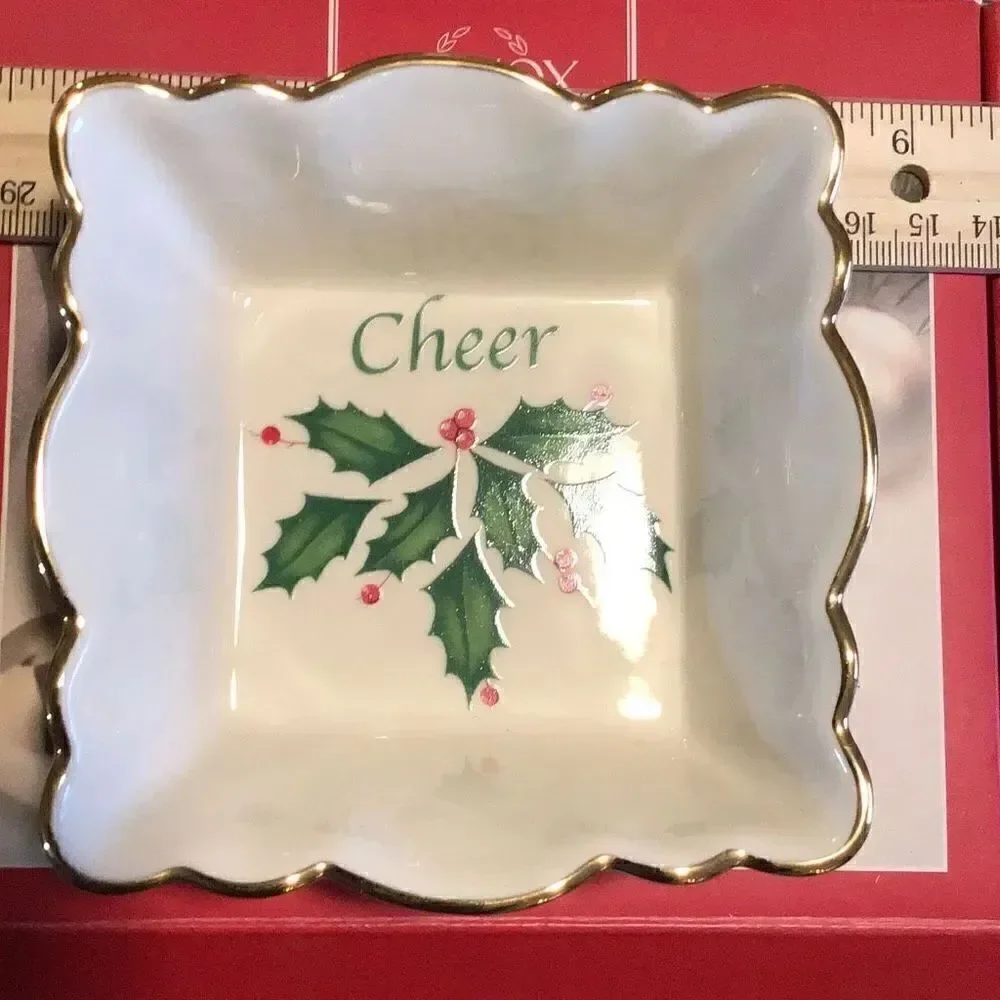 Lennox holiday cheer candy dish, new in box
